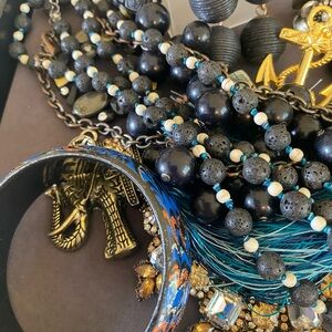 Women’s Black Jewelry Bundle
